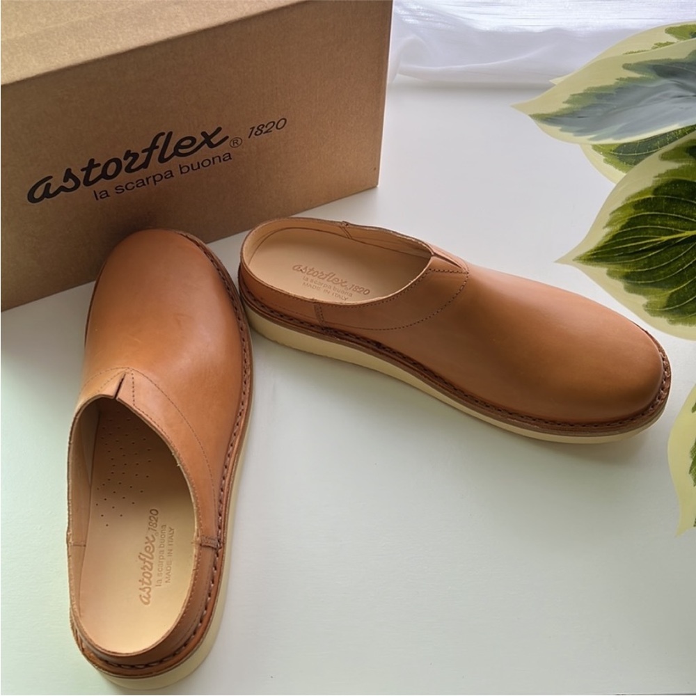 Astorflex 1820 Sandflex Leather clog in Naturale / Tan Size 12 Handmade!